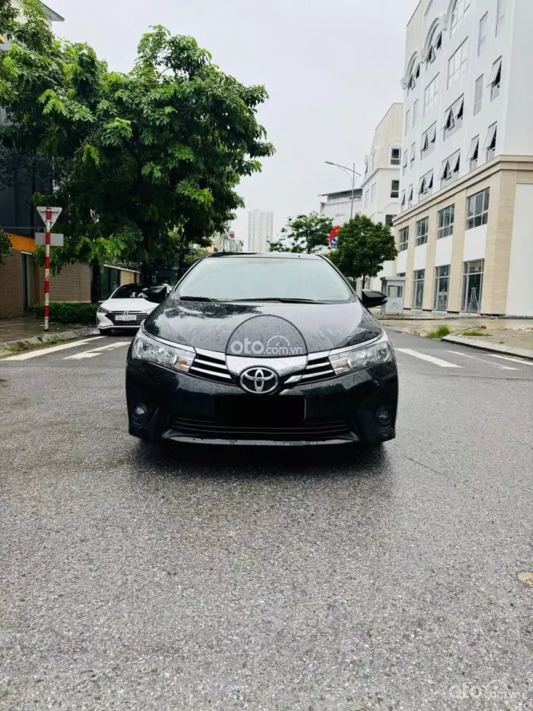 Toyota Corolla Altis 1.8G CVT — ảnh xe từ tin Oto.com.vn