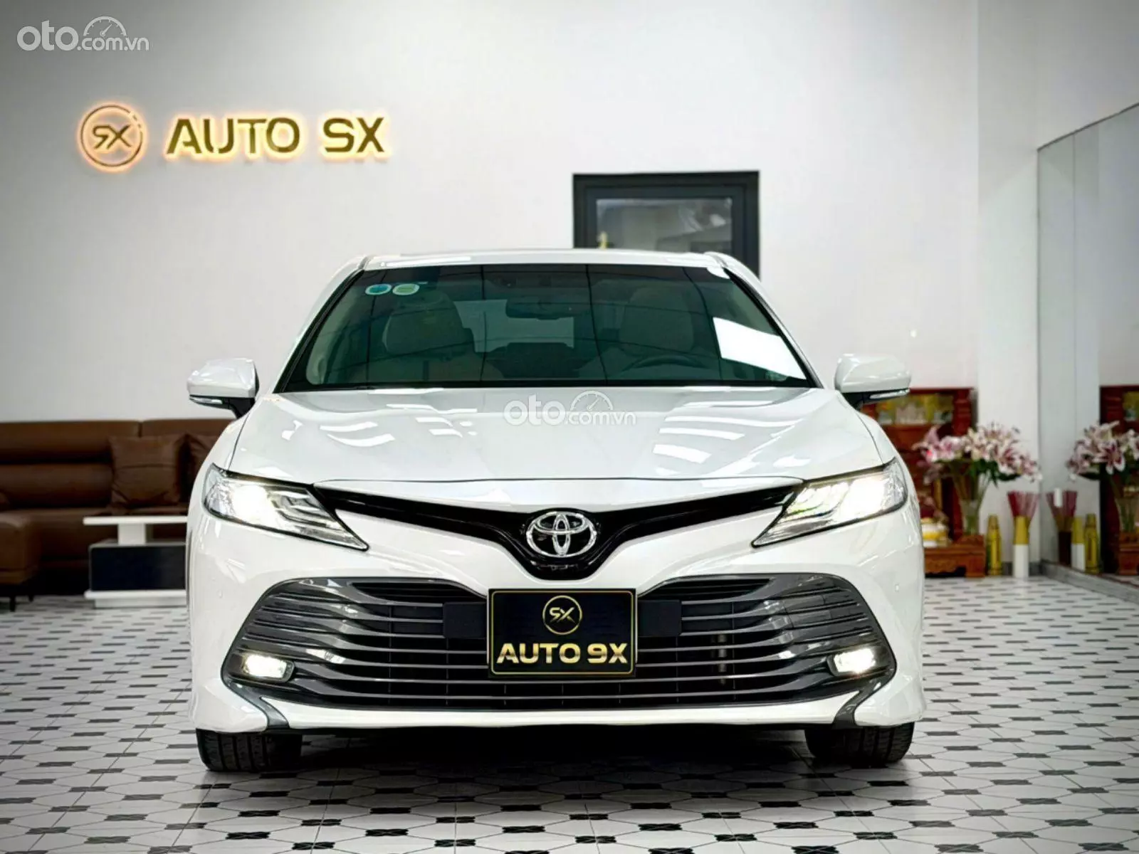 Toyota Camry 2.5Q — ảnh xe từ tin Oto.com.vn